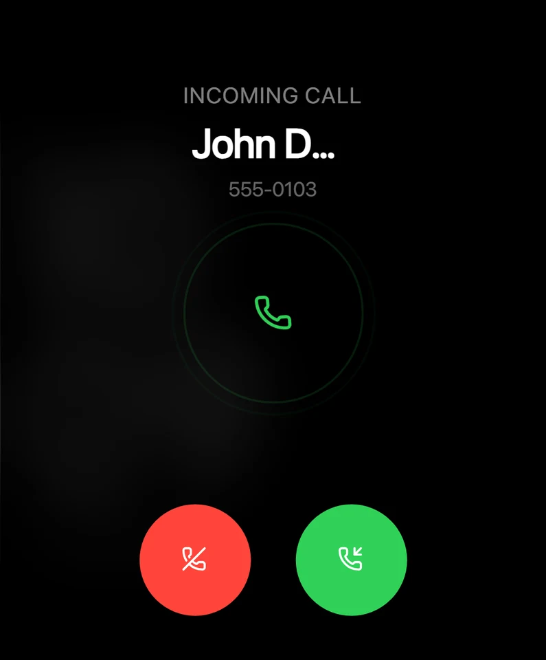 An incoming call on RoadWatch, with decline and accept buttons